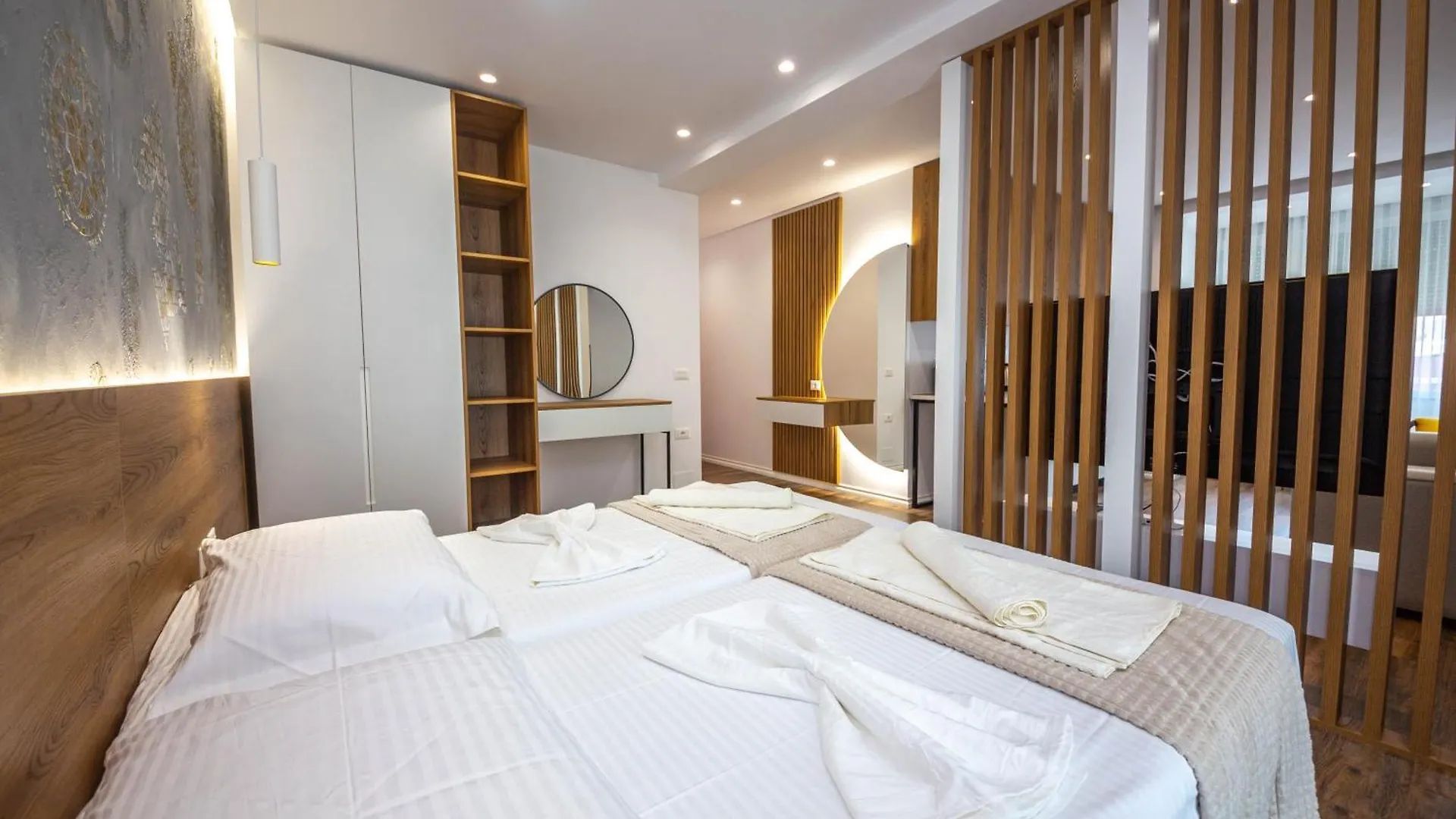Downtown Boutique Studios Tirana Apartment