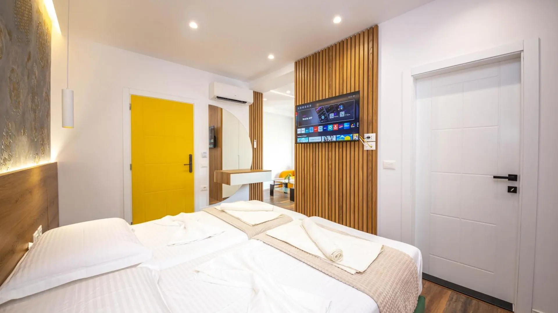 Downtown Boutique Studios Tirana