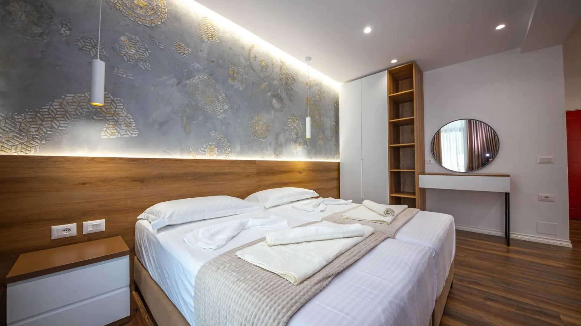 Downtown Boutique Studios Tirana Apartment