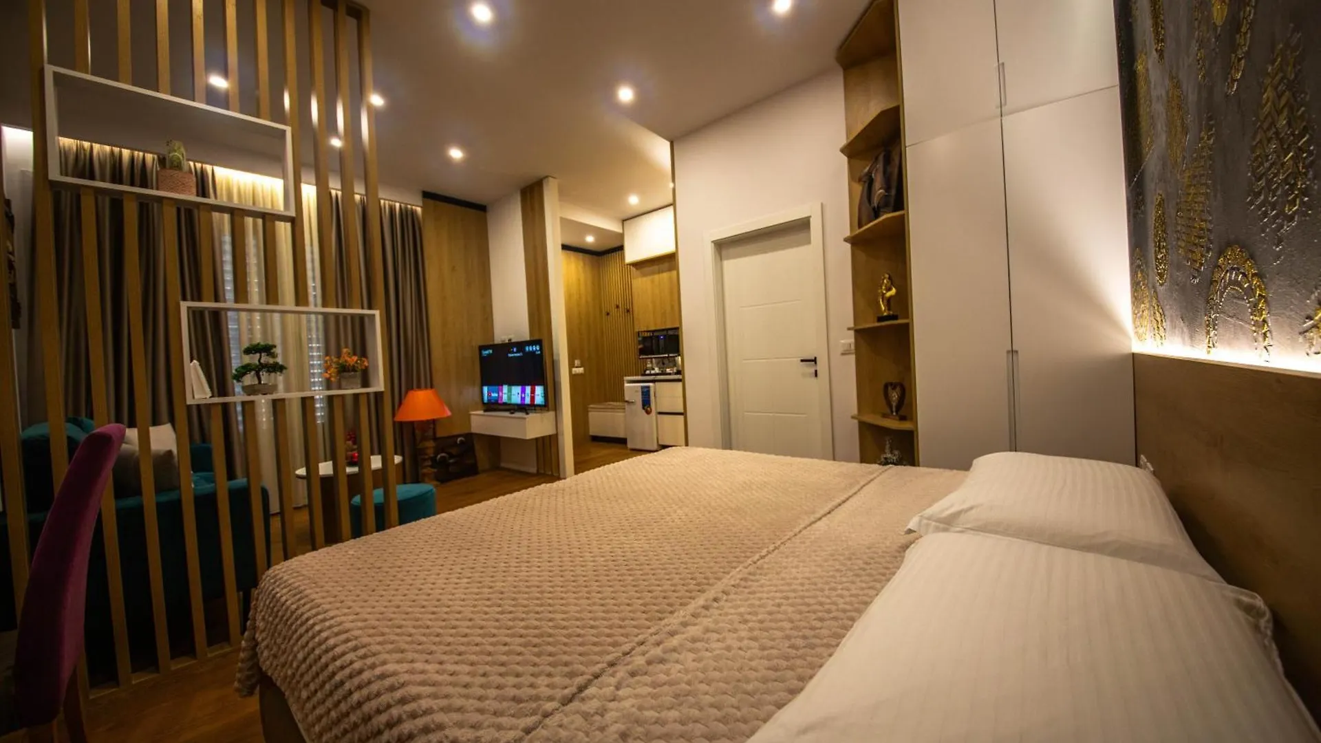 Downtown Boutique Studios Tirana 0*,